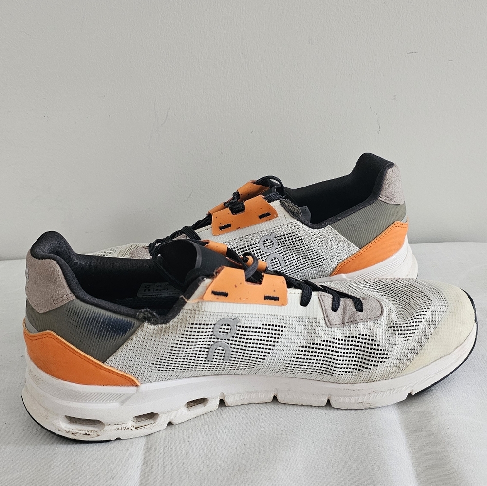 ON Running Cloudrift Womens Ivory/Storm Athletic Sneakers, Shoes - Picture 7 of 11